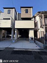 遠藤町　3か所のバルコニーのある3階建邸宅