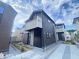 王禅寺東6丁目 2か所のバルコニー採光たっぷり2階建て邸宅