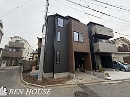 生麦4丁目　南東向きバルコニー、角地に位置し開放感のある邸