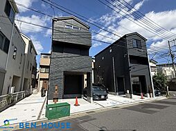 西野川2丁目 20帖超ゆとりのリビングのある3階建て邸宅