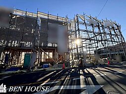 南野川2丁目 間仕切りを開放しても利用可能な居室のある3階建