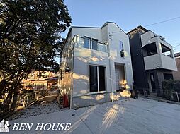 東寺尾東台 駐車2台可能・SICWIC完備の2階建て邸宅