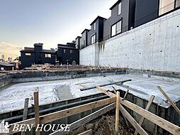 下末吉5丁目　約19．5帖ゆとりのリビングのある2階建て邸宅