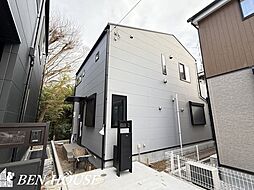 北野川 水回りがキッチン周辺に集約されたプランの2階建て邸宅