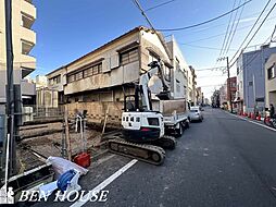 中島2丁目　パントリー等充実収納でスッキリ片付く3階建て邸宅