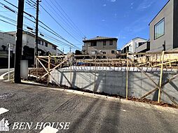 菅生6丁目　角地に位置し開放感のある立地2階建て邸宅