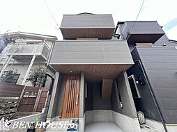 井田2丁目　3階二部屋は6帖超のゆとりの広さの3階建て邸宅