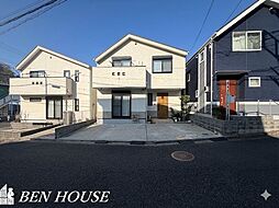 北寺尾2丁目　駐車2台可能な広々敷地に2階建て邸宅