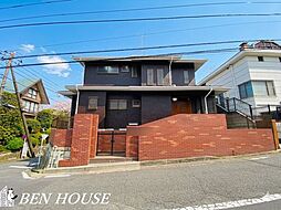 梶山2丁目　6居室の大型間取り2階建て邸宅