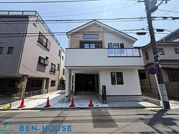 鋼管通3丁目　水回り設備集約プランの2階建て邸宅
