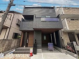 池上新町1丁目　バルコニー3か所の3階建て邸宅