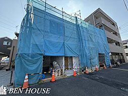 上末吉1丁目　ロフトが付いた2階建て邸宅