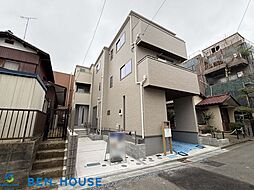 南野川1丁目　水回り設備が集約された3階建て邸宅