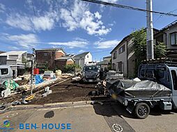 岸谷3丁目　水回り設備が集約されたプラン3階建て邸宅