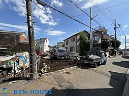 岸谷3丁目　開放感のある吹抜けのリビング2階建て邸宅