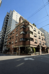 ライオンズマンション麹町 402