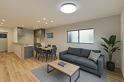 一宮市平和三丁目（D棟）