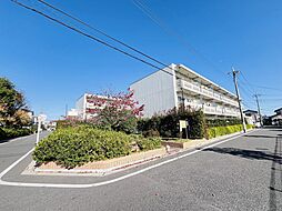 ファミール井荻 302