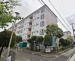 新桜ケ丘団地五棟