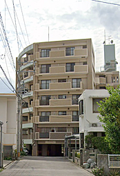 クレセール港川