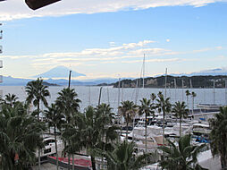 逗子マリーナ厚生用建物4号棟