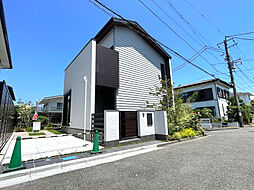 鎌倉市七里ガ浜東2丁目の一戸建て