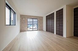 飯能市中居　新築一戸建て