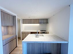 コートヤード祐天寺 501