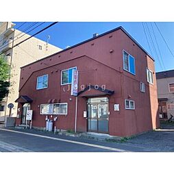 西町北7丁目一棟二戸 右