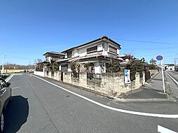 敷地57坪の南西角地。建築条件ありません。