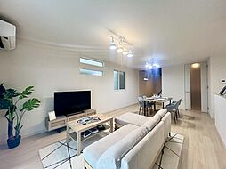 築浅・車3台・5LD邸宅/蟹江町蟹江新町