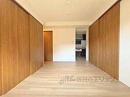 リヴァーク四条烏丸 703