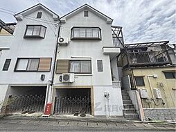 京都市山科区川田御出町の一戸建て