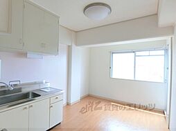 京福修学院マンション 206