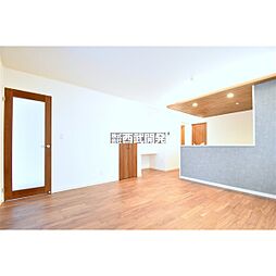 川口市鳩ヶ谷本町４丁目の一戸建て