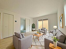 東郷町白鳥第8　2号棟