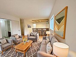 尾張旭市第1南新町中畑　1号棟