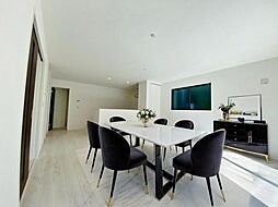 名東区神丘町318　1号棟