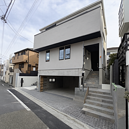 久が原４丁目新築　４LDKガレージ並列２台シャッター