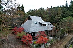 吹抜け、囲炉裏のある古民家風住宅　〜道志の湯まで約150ｍ〜