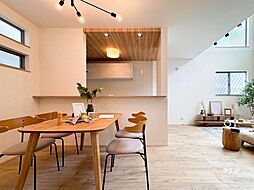 川西市矢問1丁目 一戸建て