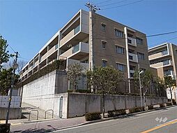 ファミール雲雀丘花屋敷　弐番館