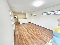 安行小山　3号棟