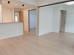 クレスト南浦和