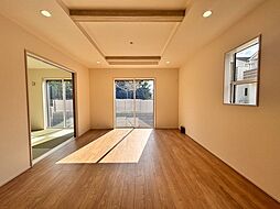 見晴らしの丘〜川口・安行〜11期　全2棟 1号棟