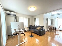 〜浦和駅徒歩12分 開放感のあるLDK邸宅〜