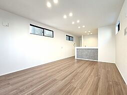 川口市仲町5期　2号棟