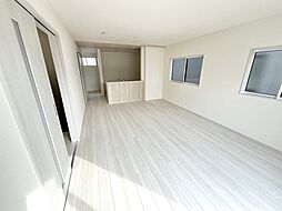 川口市弥平1丁目　　全3棟 2号棟