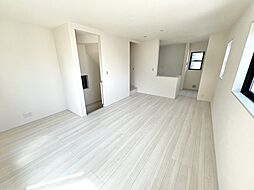 蕨市中央3丁目　2号棟