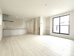 川口市芝塚原106　3棟　2号棟